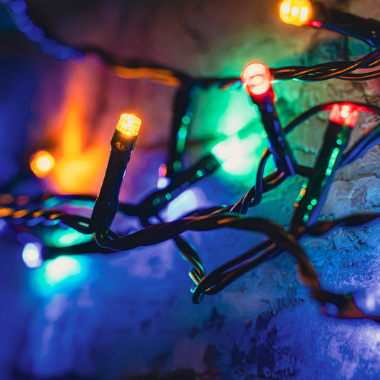 Lyyt Outdoor LED Battery Operated String Lights with Timer / Multicoloured