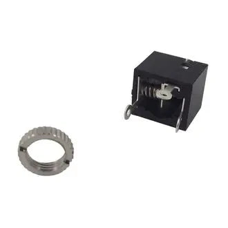 Panel Mounted 3.5mm Stereo Audio Socket (Solder Tags)