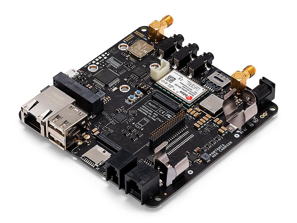 Arduino® Portenta Max Carrier