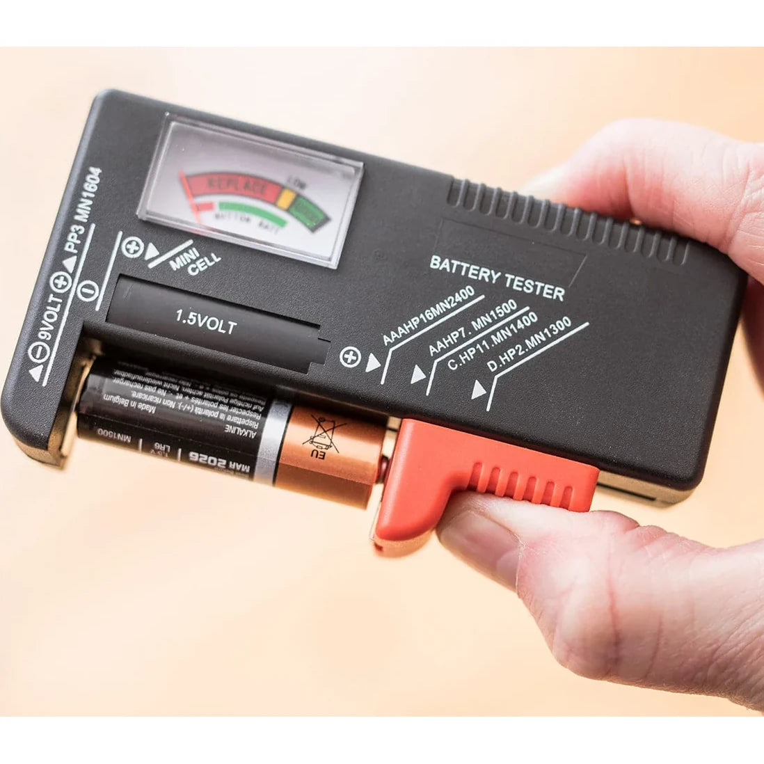 Maplin Universal Analogue Battery Tester for AA, AAA, C, D, 9V PP3 & Coin Button Cells